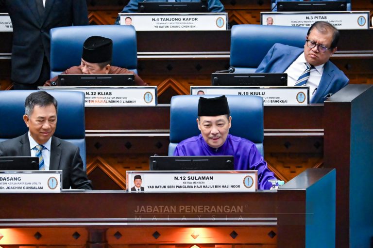 Sabah Fokus Selesaikan Krisis Jalan, Air dan Elektrik 2026 – Hajiji