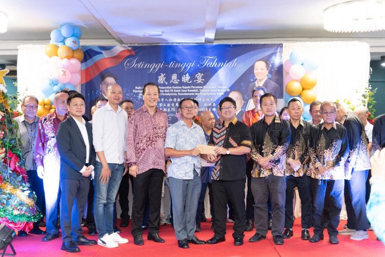 Ewon salur RM155,000 kepada 25 persatuan Cina di Penampang