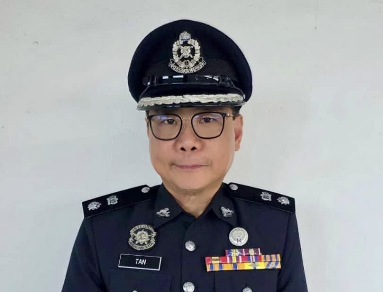 Dua dicekup simpan syabu