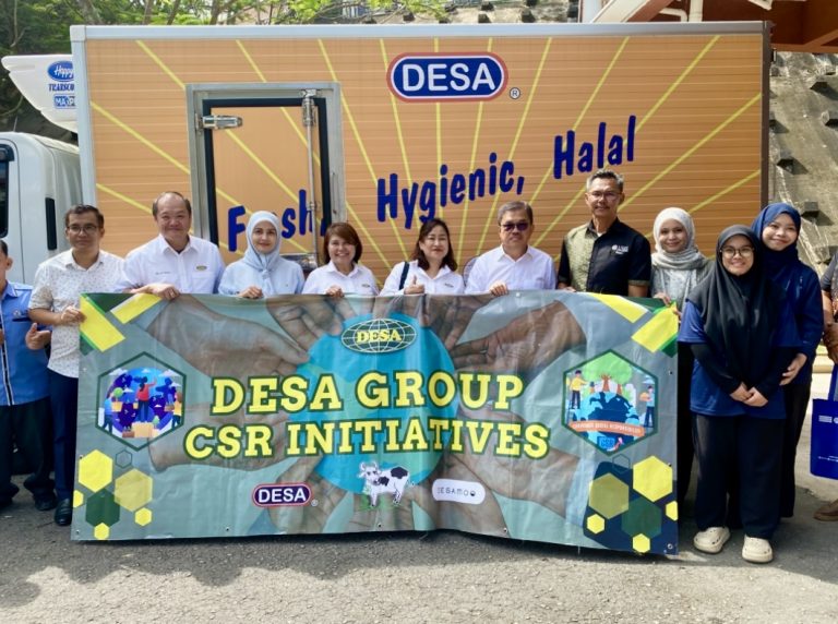 Desa Group sumbang bekalan makanan bagi Program Dapur Siswa UMS