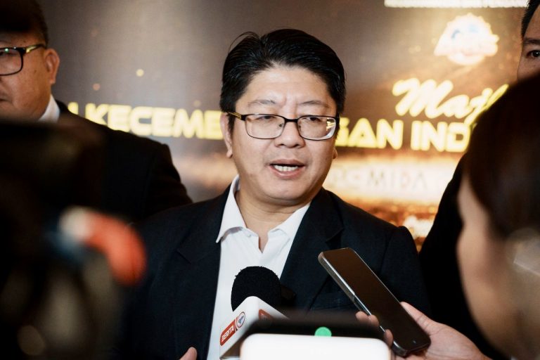 Ewon gesa syarikat Sabah patuhi standard global