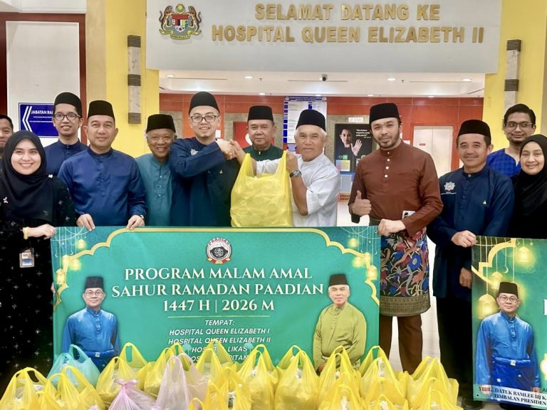 PAADIAN santuni petugas kesihatan tiga hospital di Kota Kinabalu