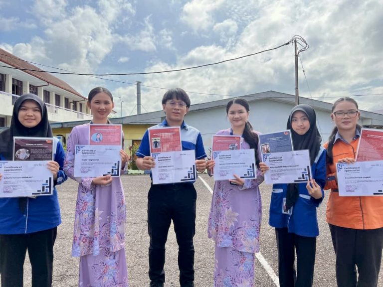 Enam pelajar KV Keningau terbit artikel di majalah Nusantara