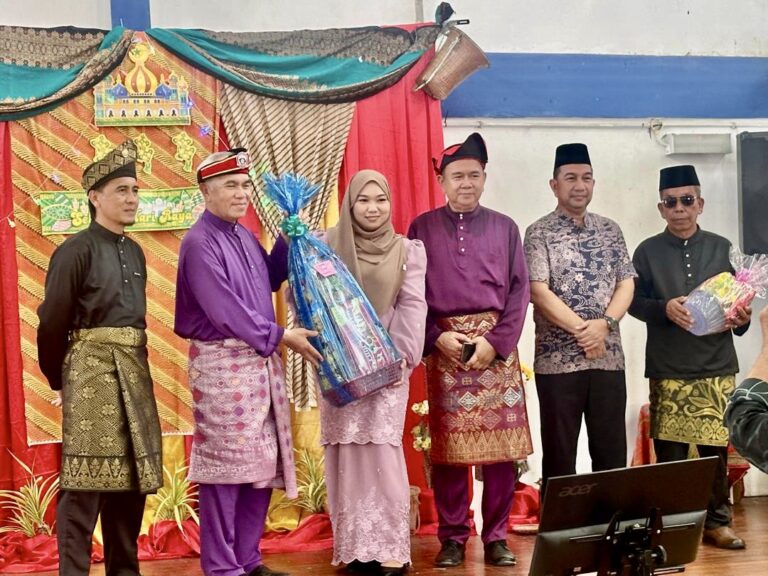 Majlis Mini Raya PAADIAN berlangsung meriah