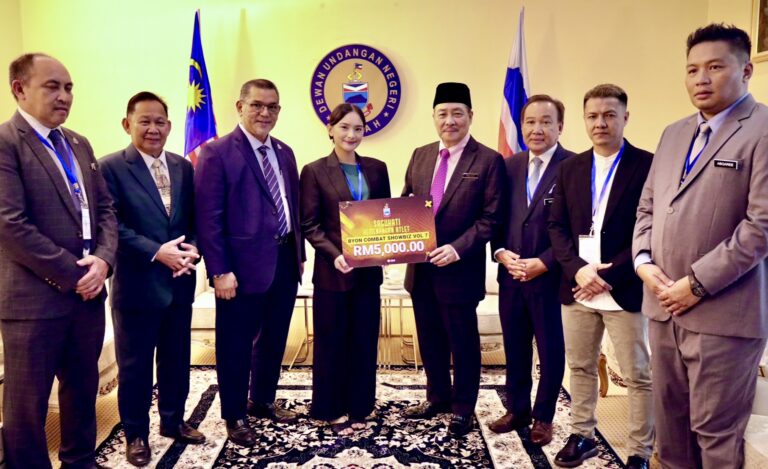 Atlet muaythai sabah terima rm5,000