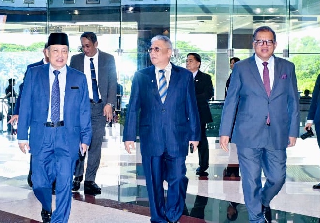 Hampir 40,000 ekar tanah SFI diwartakan sebagai rizab kampung – Joniston