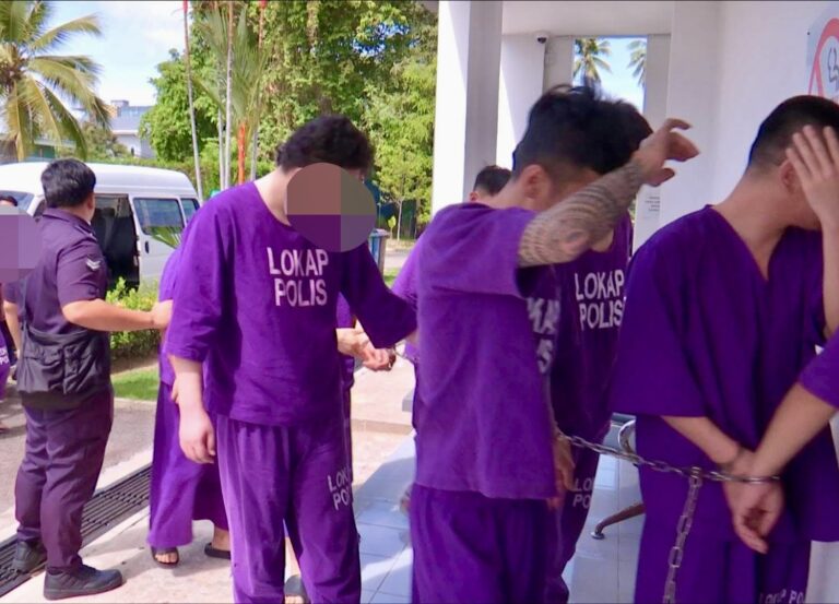 Polis tumpaskan sindiket scam pelaburan, 57 individu ditahan