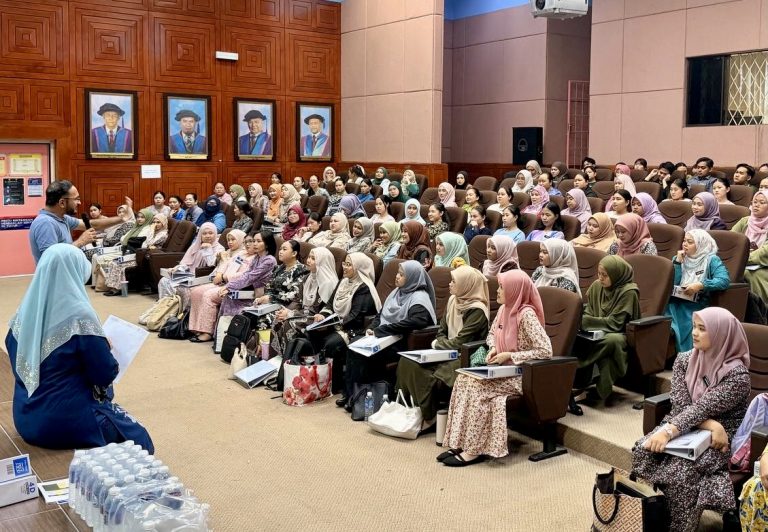 UMS latih 117 pembantu pengajar perkasa kemahiran 3M murid pemulihan
