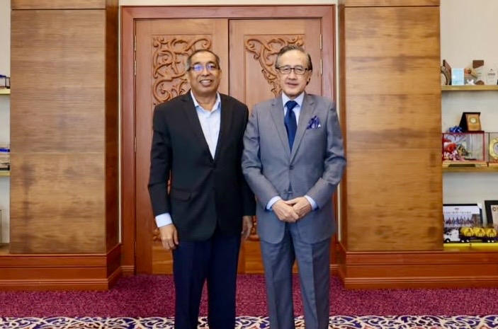Salleh, Masidi bincang projek pembangunan Sabah yang bermasalah