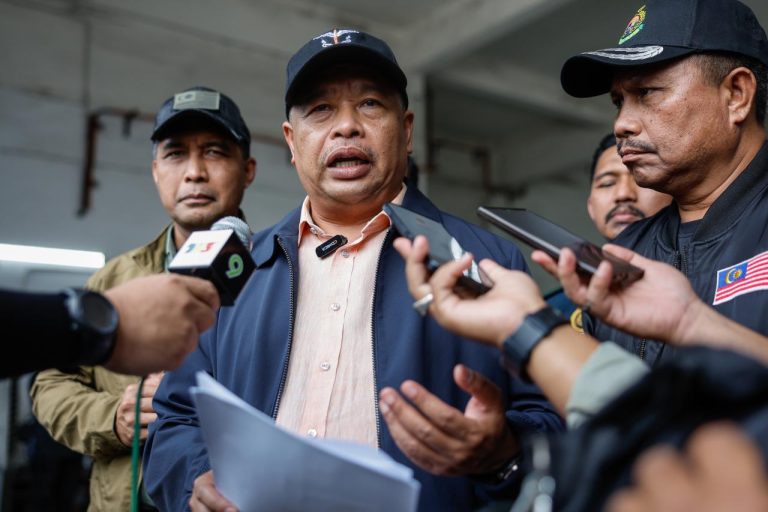 Dua syarikat penerbangan bermasalah proses pasport lebih 10 tahun
