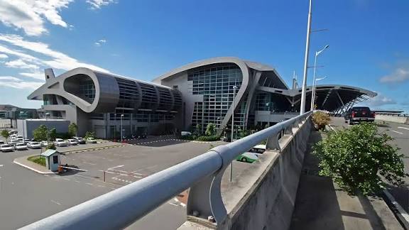 Hujan berterusan jejas kerja pembaikan landasan KKIA