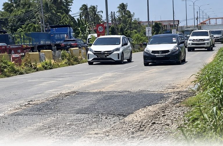 Selepas isu tular, lubang di Tebobon akhirnya ditampal